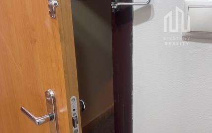 Na predaj 4-izbový byt pri Kocke, Piešťany