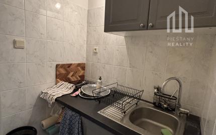 *Na prenájom* moderné kancelárske priestory, celé podlažie 335 m² v Piešťanoch