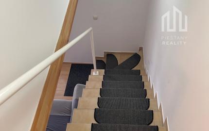 Na prenájom rodinný dom s parkovaním, Ratnovce