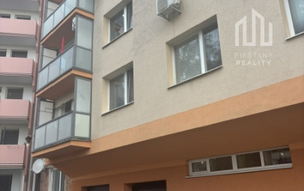 Atraktívny 3‑izbový byt  – priestranné, svetlé a okamžité bývanie v obľúbenej lokalite