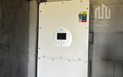 Moderný ZRUB s veľkorysým pozemkom a 10 kW fotovoltikou – len 8 minút od Žiliny (Stráňavy)