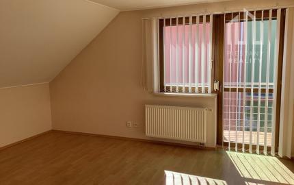 *TOP PONUKA* 7i RD vhodný aj ako sídlo firmy v exkluzívnej lokalite Piešťan