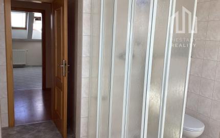 *TOP PONUKA* 7i RD vhodný aj ako sídlo firmy v exkluzívnej lokalite Piešťan