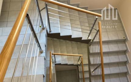 *TOP PONUKA* 7i RD vhodný aj ako sídlo firmy v exkluzívnej lokalite Piešťan