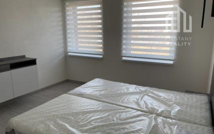 Na prenájom veľký 3-izbový byt 108m2+terasa, Piešťany-Banka