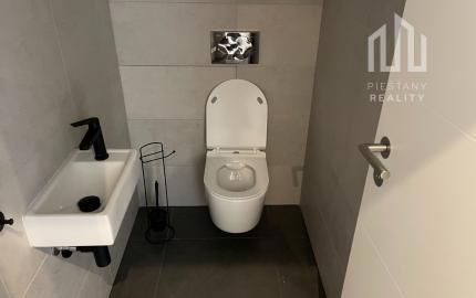 Na prenájom veľký 3-izbový byt 108m2+terasa, Piešťany-Banka