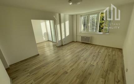 Na prenájom 3-izbový byt pri Kocke,  Piešťany