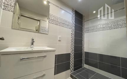 Na prenájom 3-izbový byt pri Kocke,  Piešťany