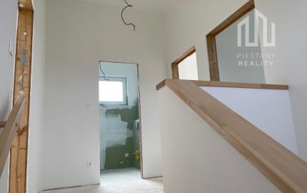 Pasívny 5-izbový drevodom, Sokolovce