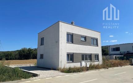 Pasívny 5-izbový drevodom, Sokolovce