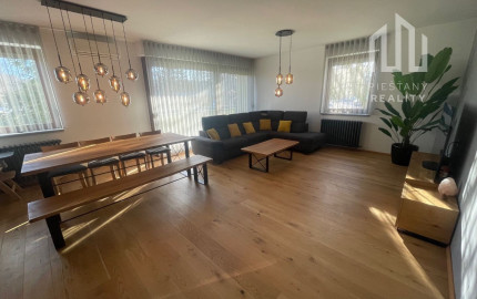 2 parkovacie miesta  V CENE BYTU! 3-izbový byt 110m2 pri parku, Stromová ul. Piešťany