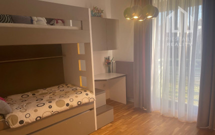 2 parkovacie miesta  V CENE BYTU! 3-izbový byt 110m2 pri parku, Stromová ul. Piešťany