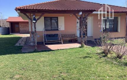 *NOVÁ CENA* 4-izbový RD s potenciálom ďaľšieho 3i domčeka na prenájom