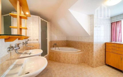 *Investícia s bonusmi*  5i RD, wellness zóna a podnikateľský potenciál