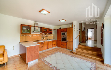 *PREDANÉ* 3-izbový dom – komfort, pokoj a nádherná záhrada