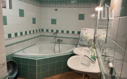 *VÝRAZNÁ ZĽAVA* nehnuteľnosť v centre Piešťan * vysoký potenciál výnosu z prenájmu