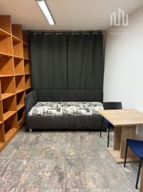 *VÝRAZNÁ ZĽAVA* nehnuteľnosť v centre Piešťan * vysoký potenciál výnosu z prenájmu