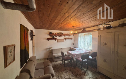 Predaj vidieckej chalupy s kúzlom minulosti v srdci kopaníc – obec Prašník