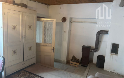 Predaj vidieckej chalupy s kúzlom minulosti v srdci kopaníc – obec Prašník