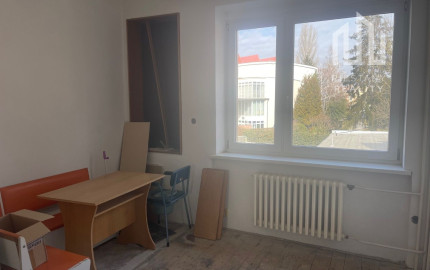 RD v centre Piešťan na bývanie aj podnikanie.