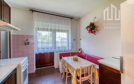 Skvelá lokalita - na predaj rodinný dom, Piešťany