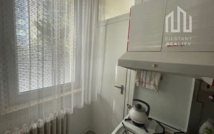 REZERVOVANÉ Na predaj 1-izbový byt s balkónom, Piešťany, Juh