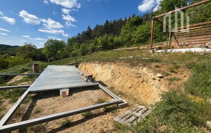 *ZĽAVA 15.000 EUR* pozemok so stav. povolením a inžin. sieťami