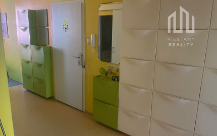 Na prenájom 4-izbový byt, ul. Scherera, Piešťany