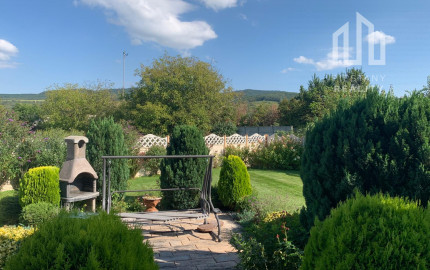 *NOVÁ CENA* rodinný dom s dušou* – 7 izieb, terasa, súkromie