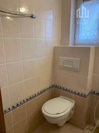 *NOVINKA* RD v Banke s pozemkom 728 m2 + 2izb. byt so samostatným vstupom