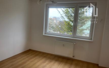 Na predaj 4-izbový byt pri Kocke, Piešťany