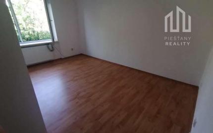 *Na prenájom* útulný 3izbový byt blízko centra v Topoľčanoch