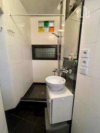 Moderný 3-izbák s predzáhradkou - bývanie s noblesou v srdci Starého Mesta