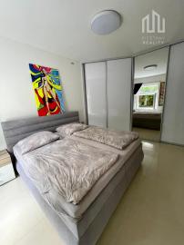 Moderný 3-izbák s predzáhradkou - bývanie s noblesou v srdci Starého Mesta