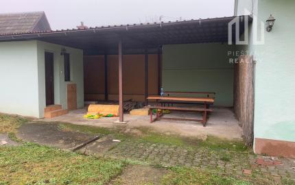 Flexibilný komerčný objekt obec Podolie, hala, veľký pozemok - výborná investícia s potenciálom