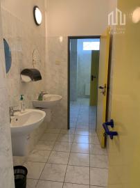 *Na prenájom* moderné kancelárske priestory, celé podlažie 335 m² v Piešťanoch