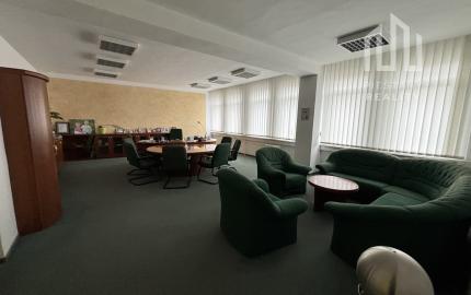 Vaše nové sídlo v Piešťanoch: moderné kancelárie 670 m² na dvoch podlažiach