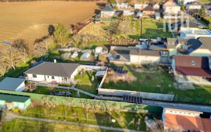 Moderný pasívny dom v Nitrianskej Blatnici–18 min od Piešťan