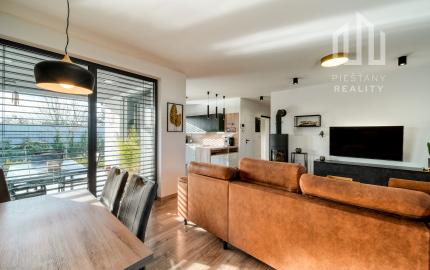 Moderný pasívny dom v Nitrianskej Blatnici–18 min od Piešťan