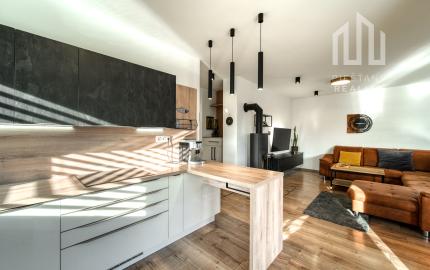 Moderný pasívny dom v Nitrianskej Blatnici–18 min od Piešťan