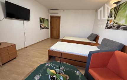 *VÝRAZNÁ ZĽAVA* nehnuteľnosť v centre Piešťan * vysoký potenciál výnosu z prenájmu