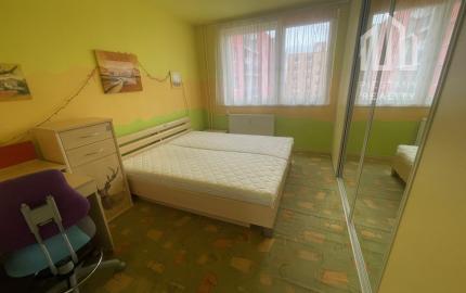 Na prenájom 4-izbový byt, ul. Scherera, Piešťany