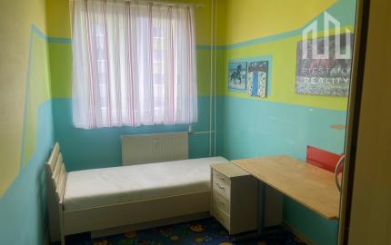 Na prenájom 4-izbový byt, ul. Scherera, Piešťany