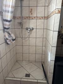 *Pripravujeme* 2-izbový rodinný domček na Banke