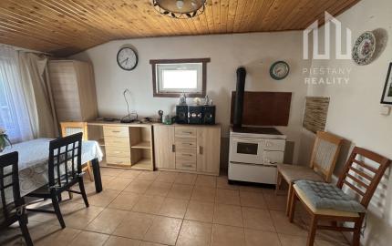 *Pripravujeme* 2-izbový rodinný domček na Banke