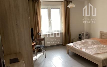 *VÝHODNÁ CENA* 4-izbový tehlový RD s krásnym pozemkom