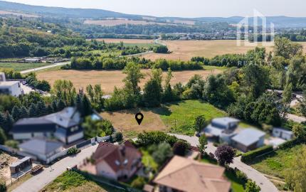 Pozemok 1 345 m² na predaj | Sĺňava II, Banka pri Piešťanoch