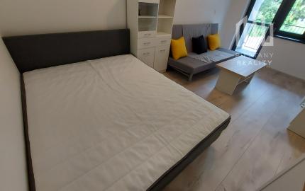 NA PRENÁJOM | 1-izbový byt pri Sĺňave, Piešťany - Banka