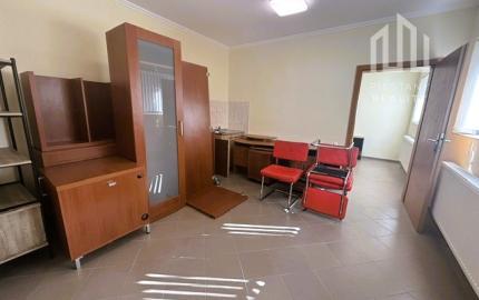PRENÁJOM pre služby či ordináciu v centre Piešťan pri AUPARKU