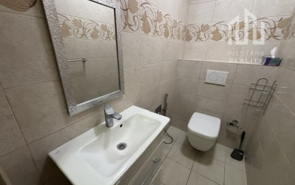 Veľkorysý 4-izbový mezonet 154 m² v úplnom centre Piešťan